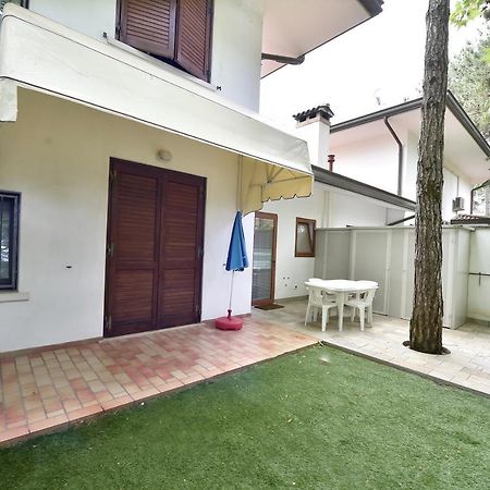 La Villa Elisabeth Lignano Sabbiadoro Exterior foto